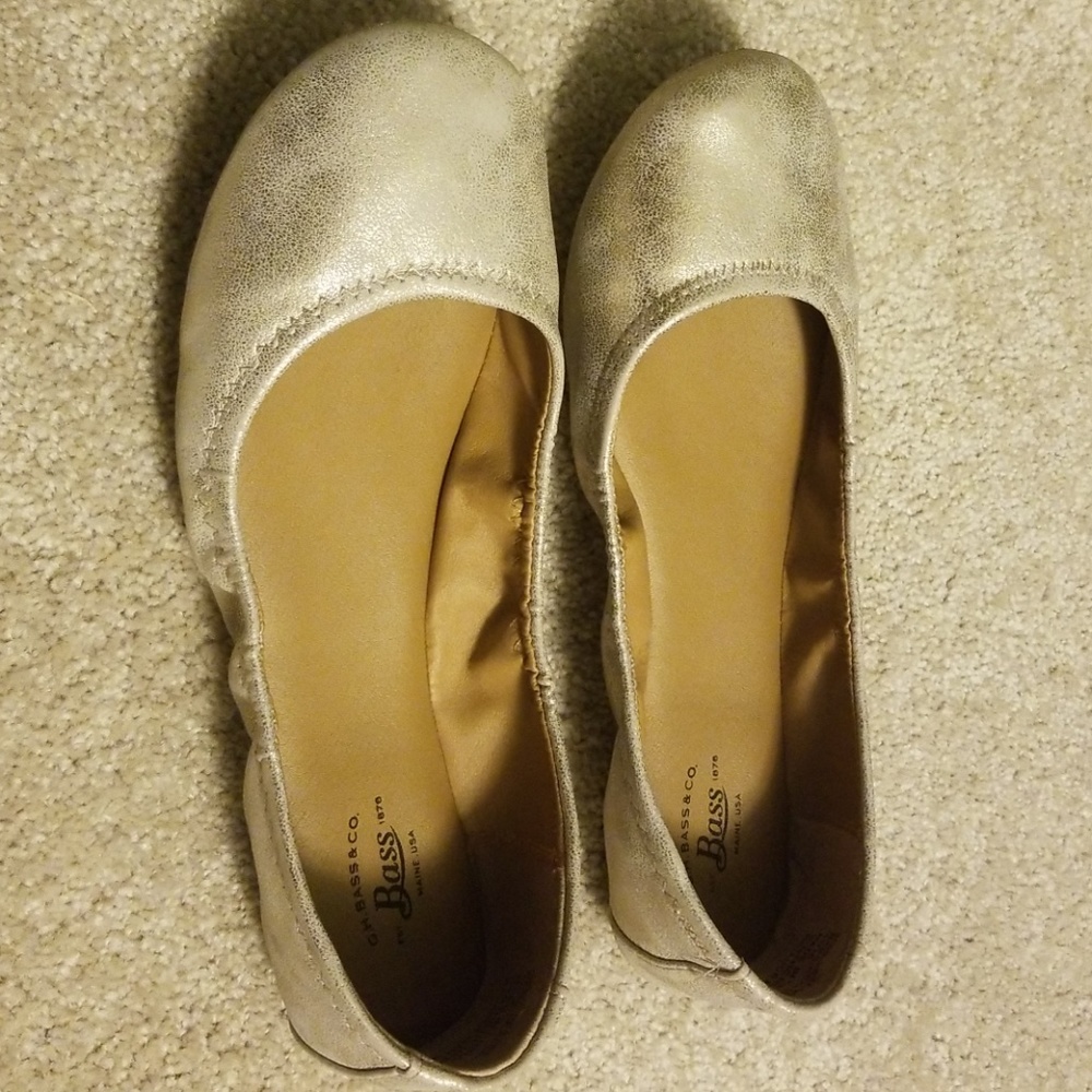 Gold flats - excellent condition